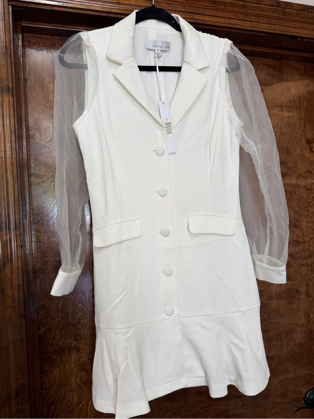 Adelyn Rae White Sheer-Sleeve Blazer Dress